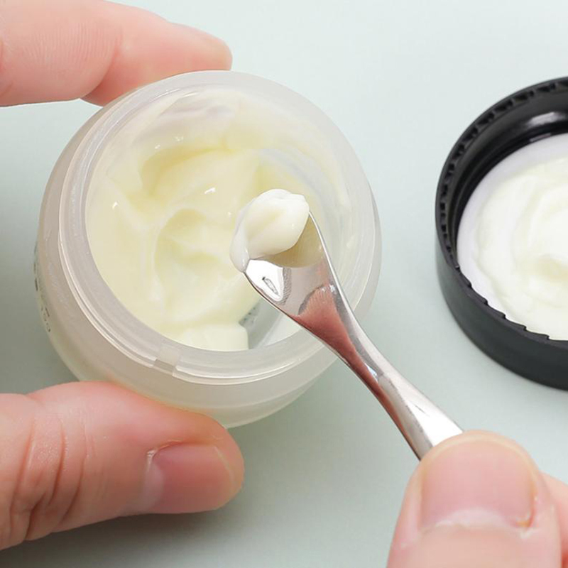 Najnowsza metalowa szpatułka d – Beauty Makeup Cream recenzja i cena